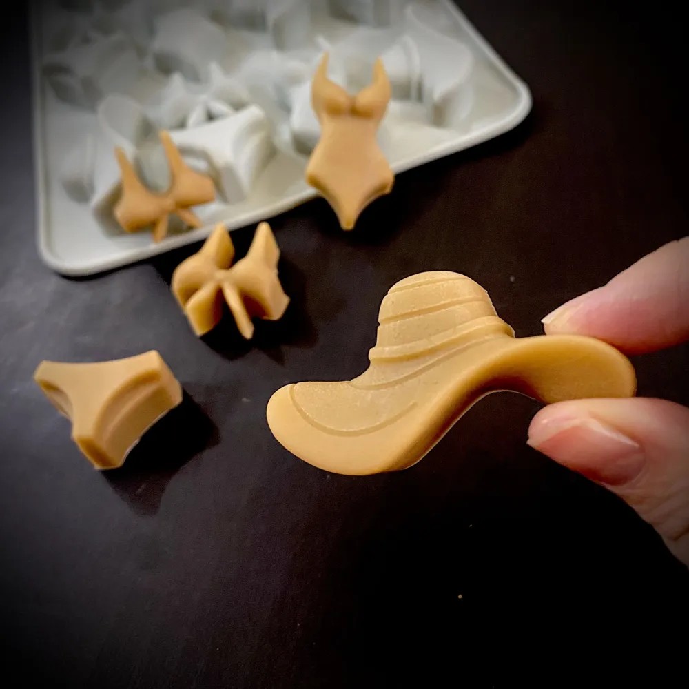 A Summer-Themed Beach Bikini M – обзор и цена Soap Making Supplies